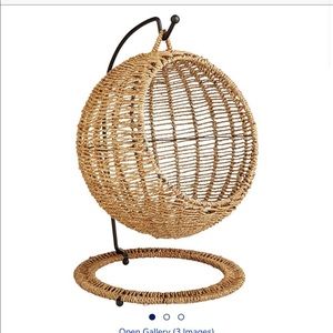 ISO*** Hand woven fruitasan fruit holder pier 1